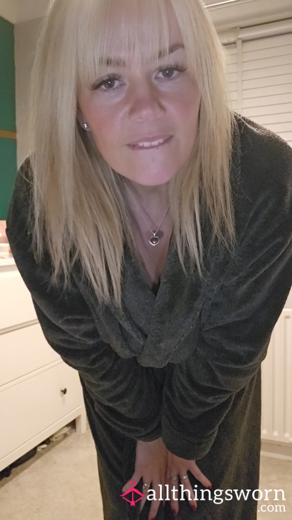 C*m Listen To How Wet My Pu**y Is For You