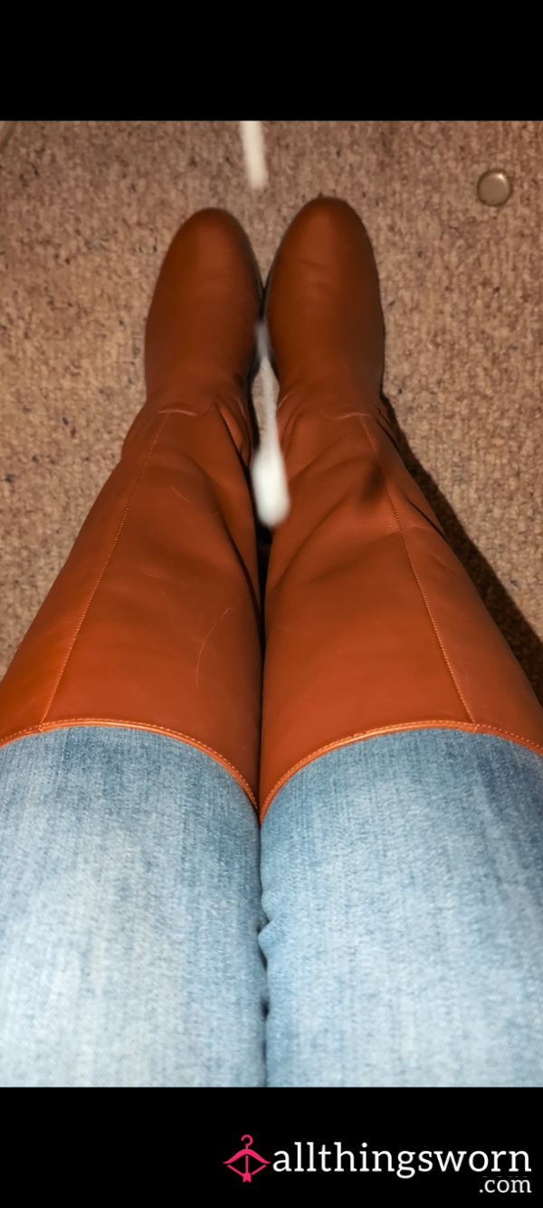 C*m On Tory Burch Boots Video