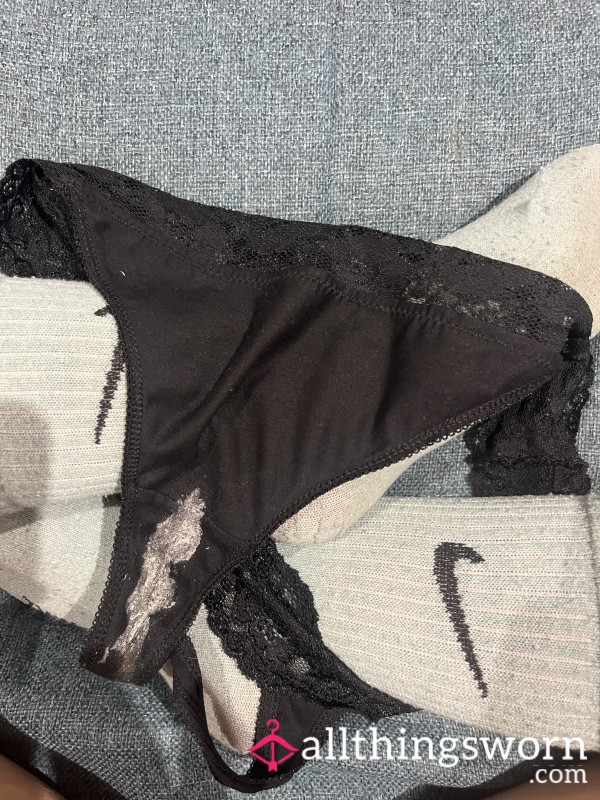 C*m Panties And Gym Socks 😮‍💨