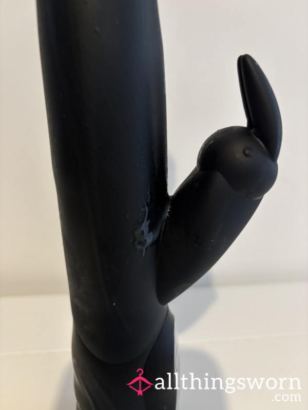 C*m Soaked Black Vibrator