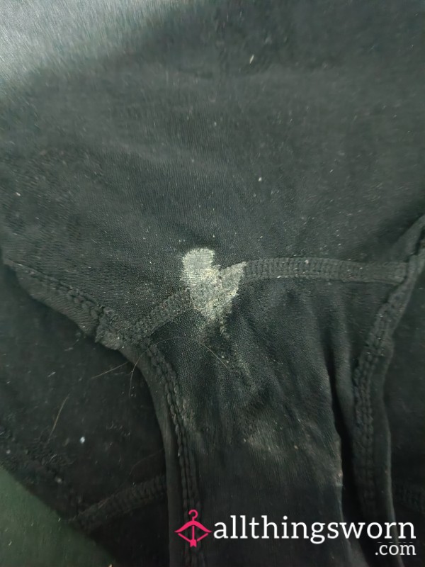 C*m Stained Panties 💦😈