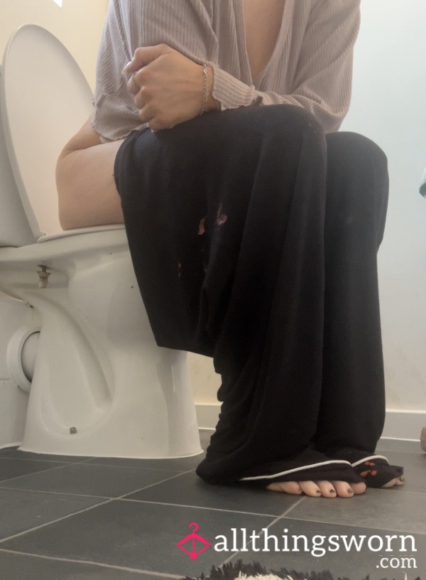 C*m Watch Me Do My Morning Pi*s