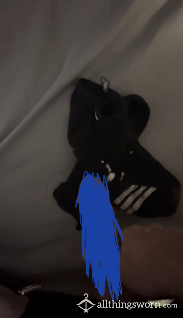 C*mming On Socks