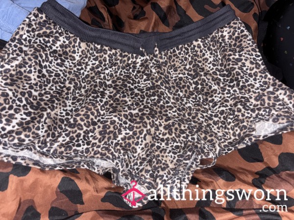 Cure Booty Short - Cheetah Print