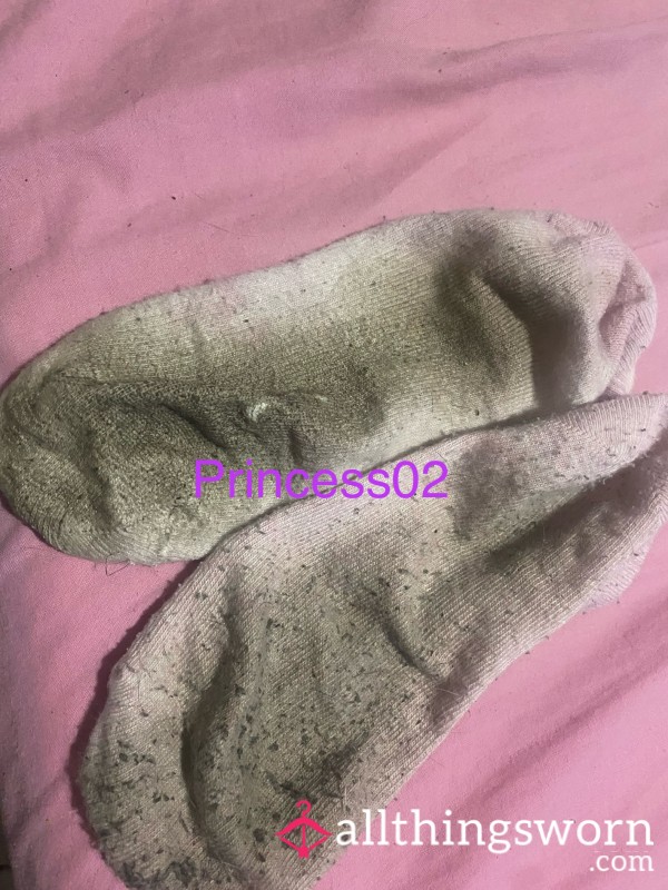 👣CURRENT WEAR👣 8 Day Worn Pink Ankle Socks