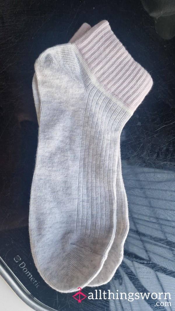 Curvy Jewellery Maker’s Studio Socks