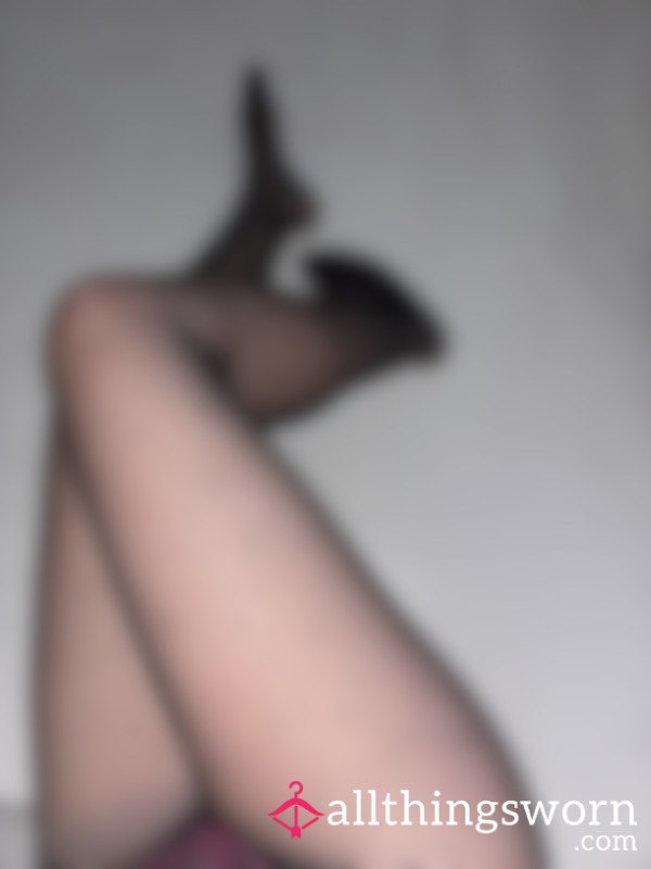 Curvy Legs In Sparky Fishnet Tights✨