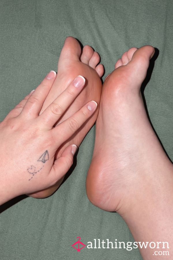Custom Feet Content😈🦶