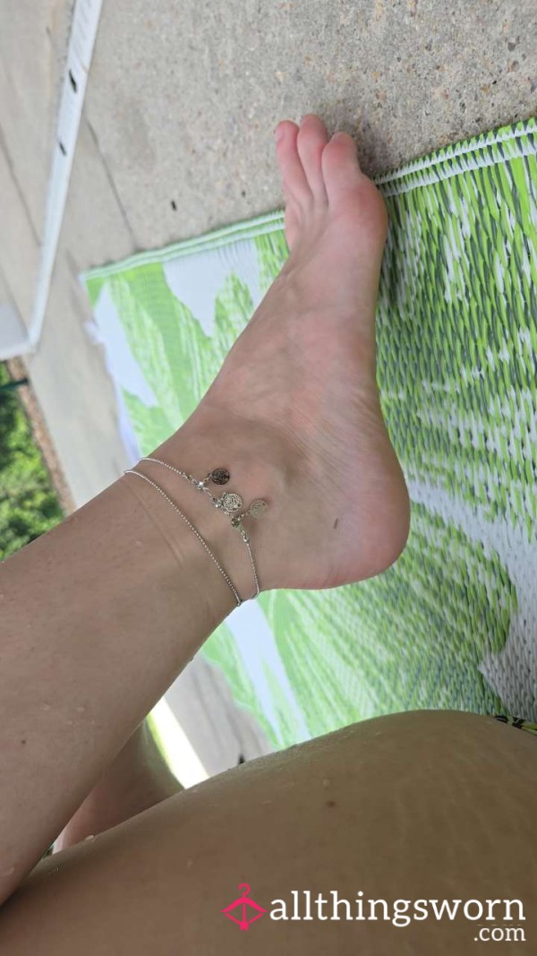 Custom Feet Footage