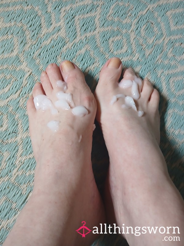 Custom Feet Pics