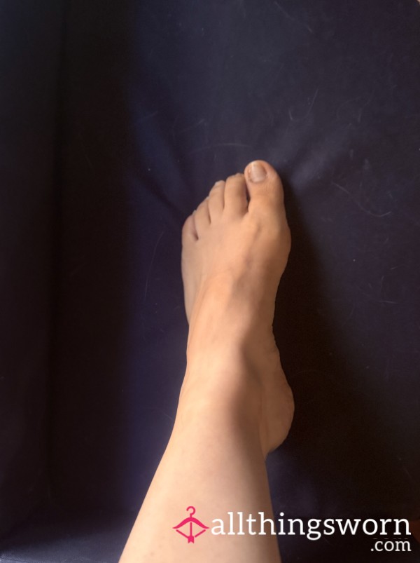 Custom Feet Pics
