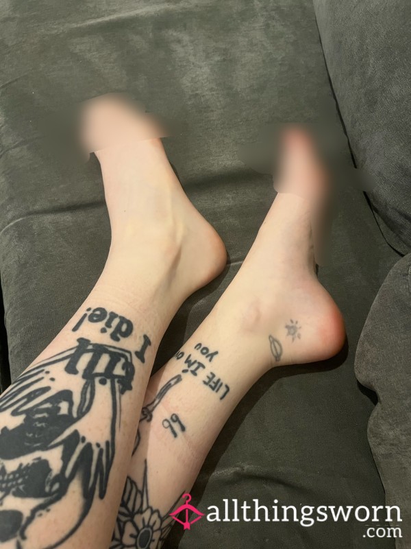 Custom Feet Pics🦶