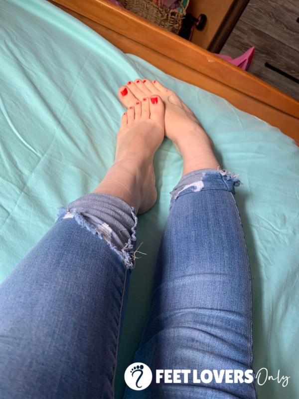 Custom Feet Pics And Videos