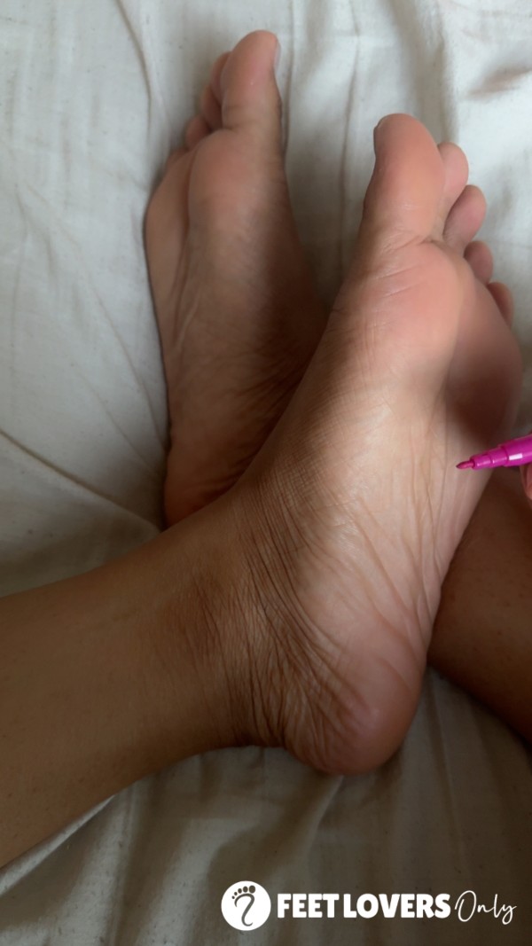 Custom Feet Pics With Name