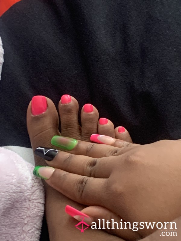 Custom Feet Picssssss