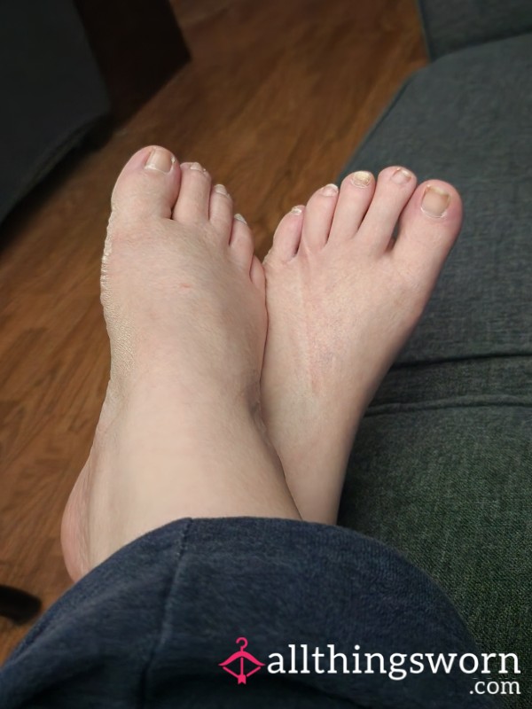 Custom Feet Pictures And Videos