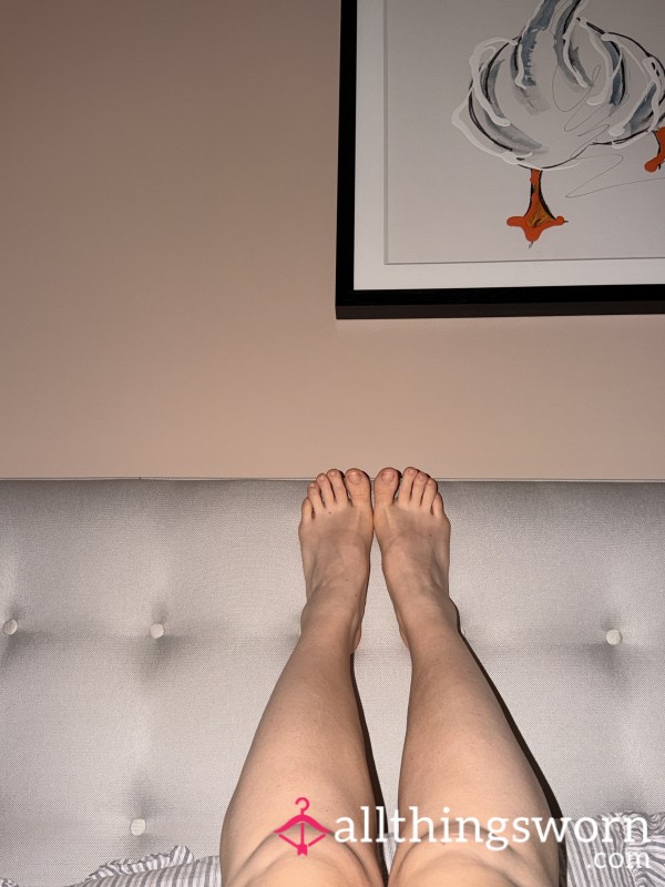 Custom Feet Pictures And Videos 🦶👣