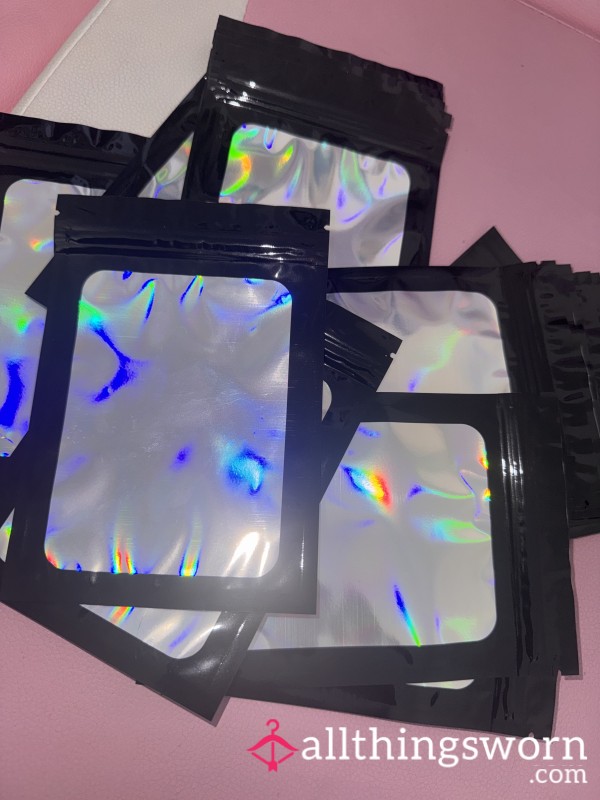 Custom Filled Resealable Smell Proof Pouch