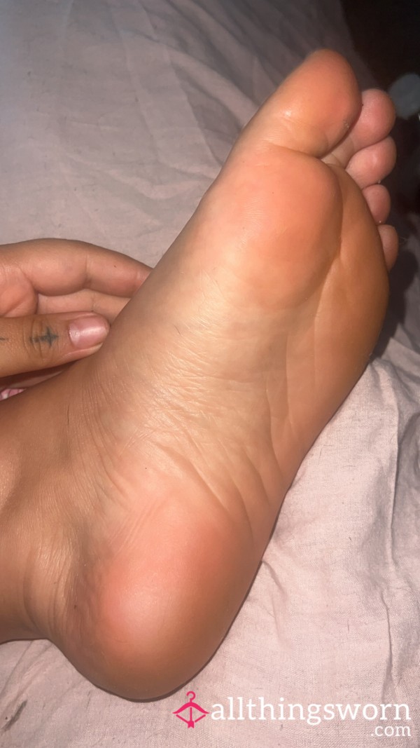 👣Custom Foot Squish Videos 👣 Limited Time Offer