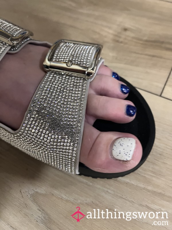 Custom Orders! I Have Blue Toe Polish!