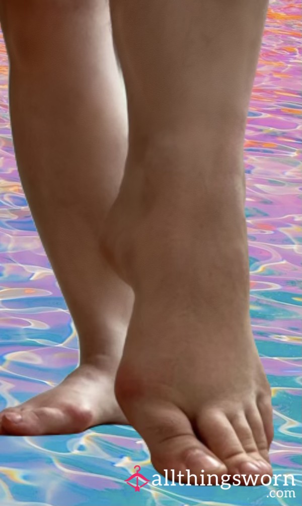 Custom Photo Set Of My Muscular Feet 💖