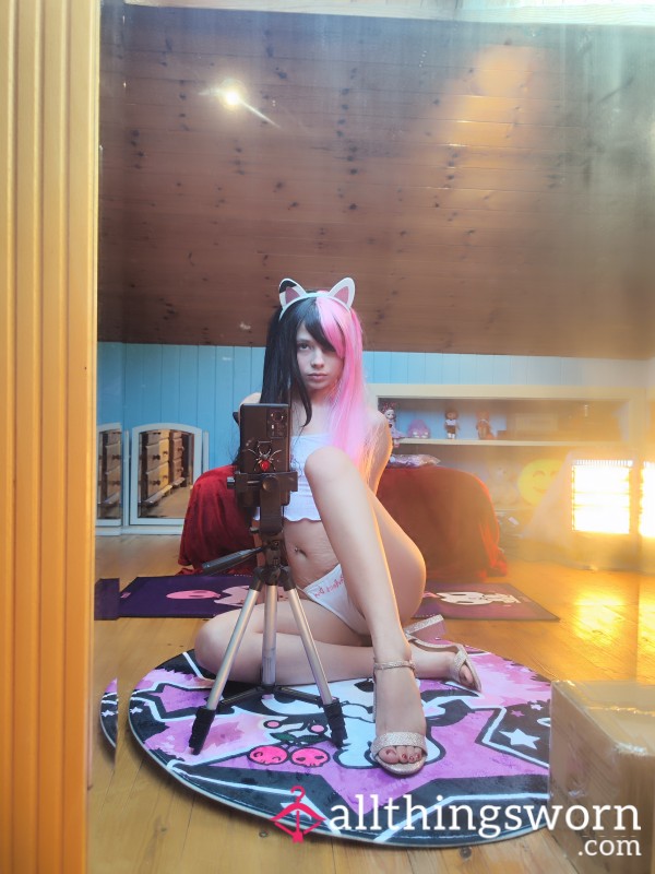 Custom Photos