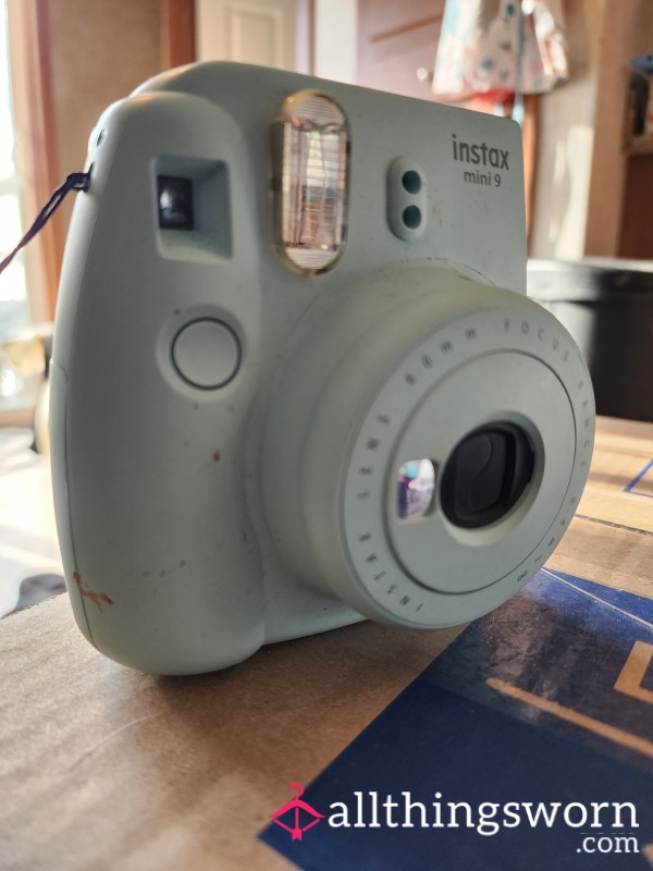 Custom Polaroid Pictures