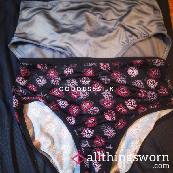 Custom Pu**y Kiss: Unworn Panties .Ready To Wear For Your Wettest Wish! BOGO W/ FREE Toe-Sweat Socks👣😉