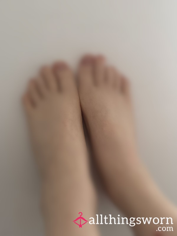 Custom Trans Feet Content