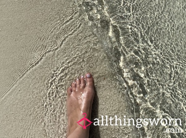Custom Video Of My Feet Squishing An Item Of Your Choosing🦶🏻