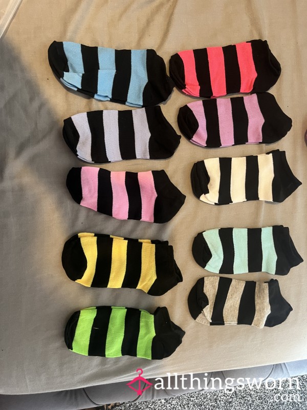 Custom Wears 4 Or 7 Days. Striped Colour Block Ankle Socks