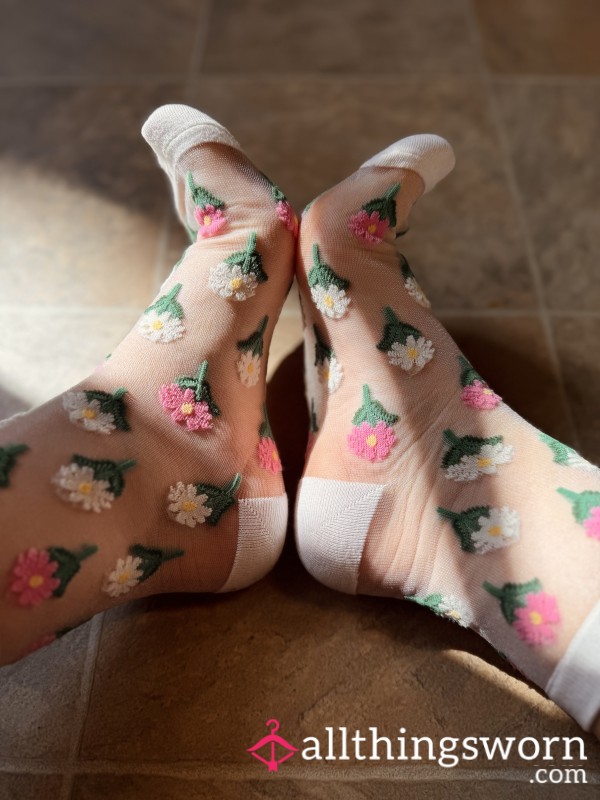 Custom Worn Time S**y Socks 🧦🌸