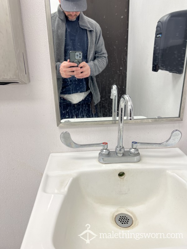 Customizable To Your Liking.. C*m Loads And Pi*s Whatever Your Kink Is I Can Fill It.