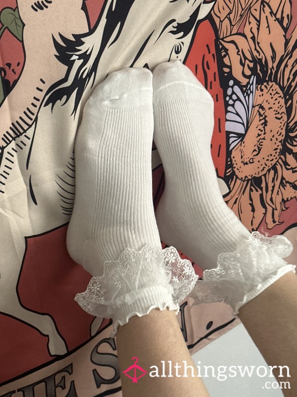 Cute Baby Girl Frilly White Socks