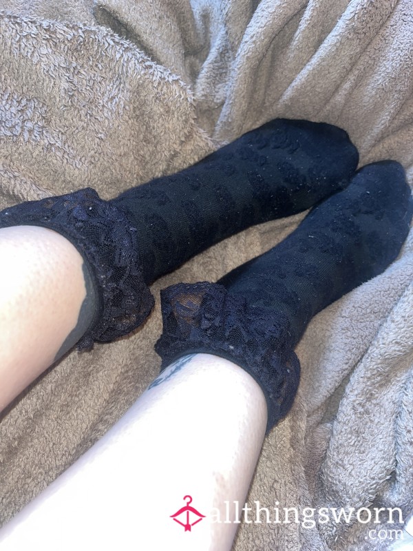 Cute Black Ruffled Smelly Lace Trim Socks
