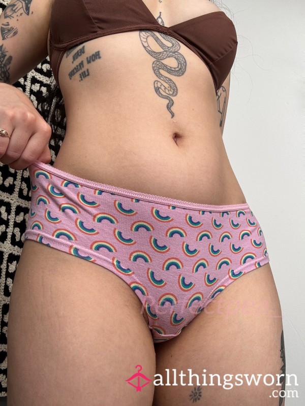 🚫 SOLD 🚫 Cute Cotton Rainbow Shorties 🩲
