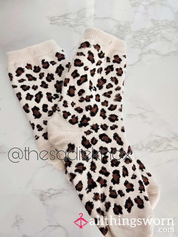 Cute Cream Leopard Print Cozy Socks