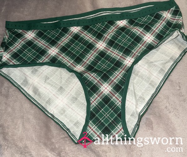 Cute Festive Green Panties 😚