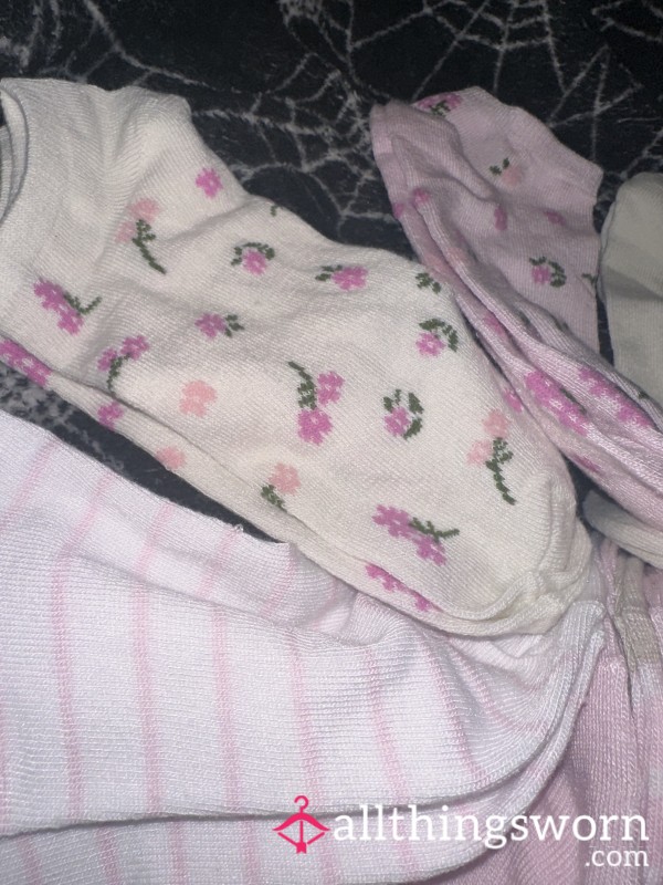 Cute Flor*l Ankle Socks