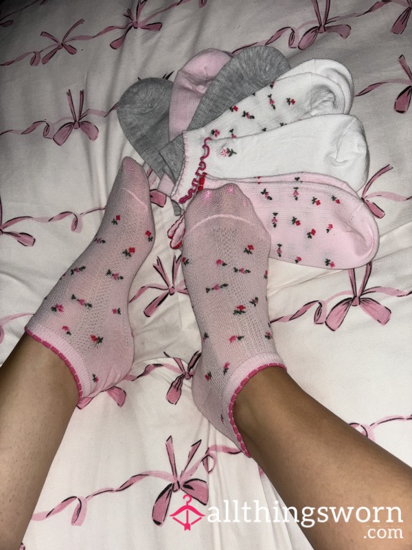 Cute Flor*l Ankle Socks 😍