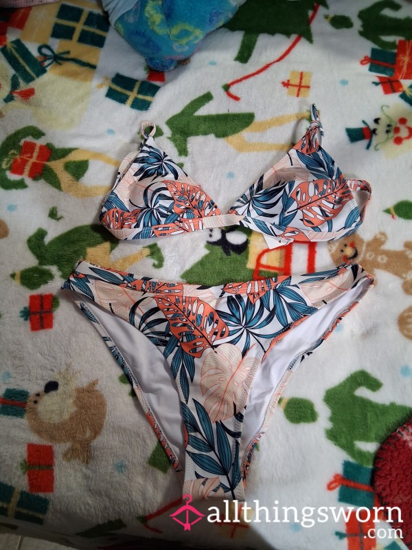 Cute Flor*l Bikini
