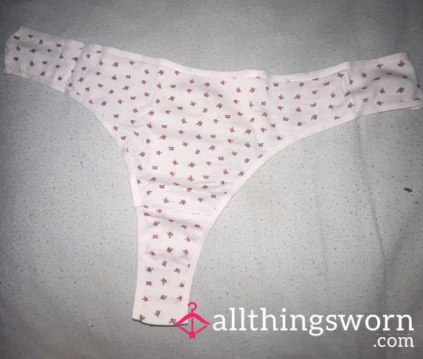 🌸 Cute Flor*l Thongs Drenched Just For You 🌸