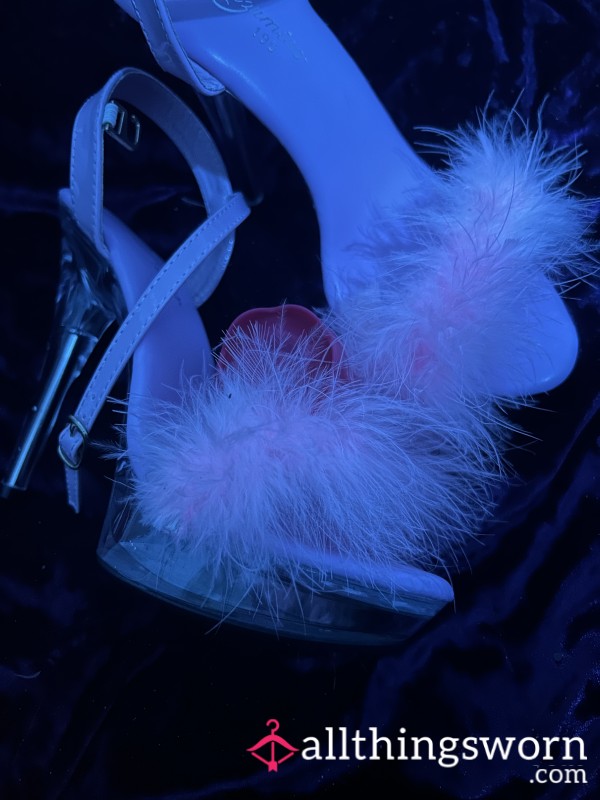 Cute French Toes In Pink Fluffy Heels 🫣