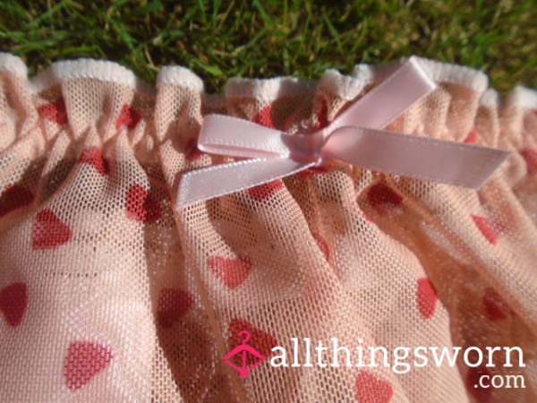 🌸Cute Frilly Stretchy Thongs😏