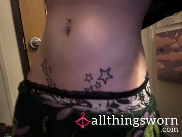Cute Goth Mommy Skull Panties Gently Worn