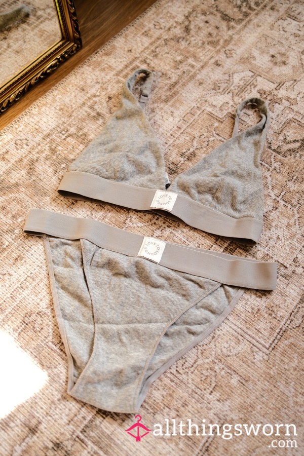 Cute Gym Set, 48hr Wear! 🩶