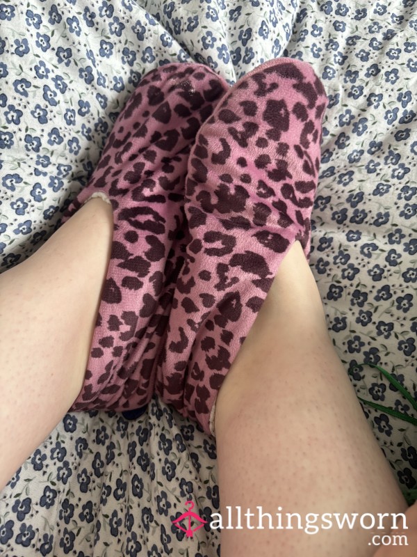 Cute Leopard Pink Slippers-well Worn 💋