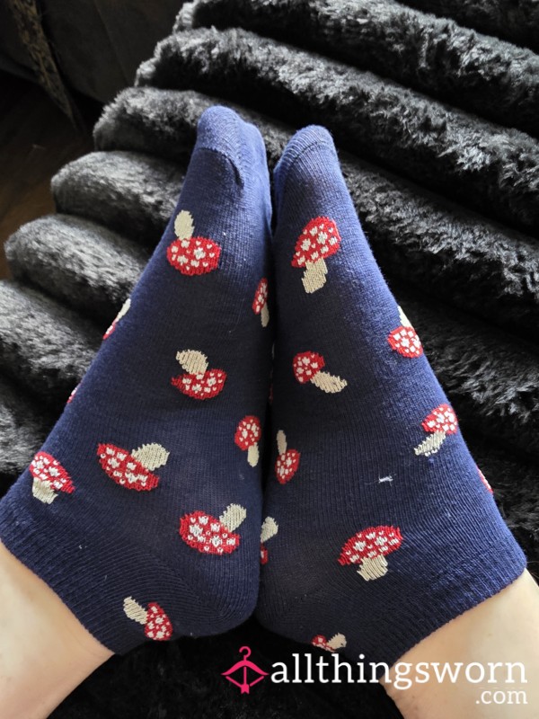 Cute Mushroom Ankle Socks.
