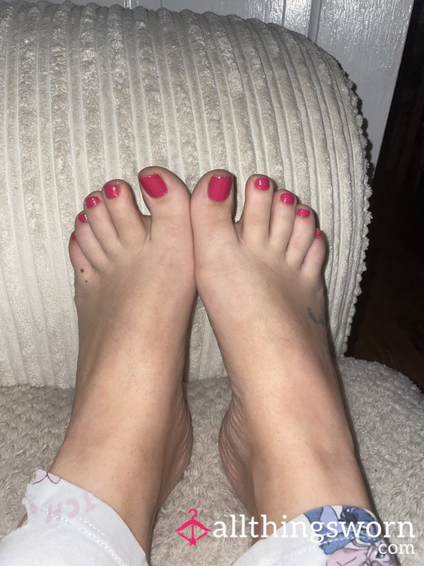 Cute Pics Foot Crushing