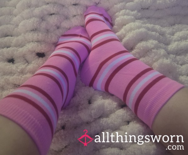 🧦Cute Pink Crew Socks-Red & White Stripes🧦